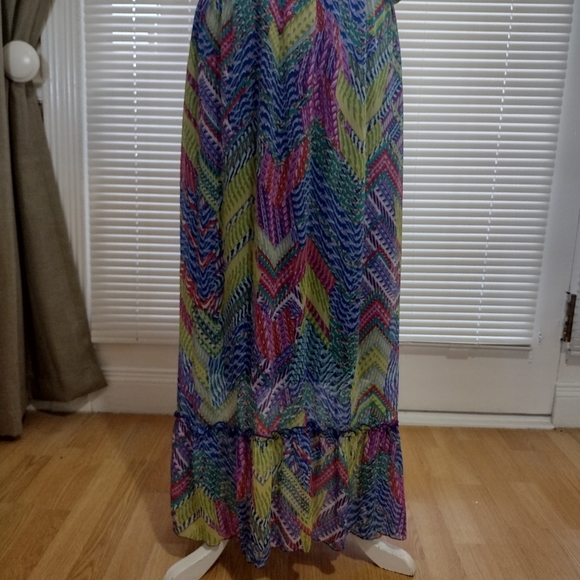 MULTI COLORED CHIFFON STRAPPY MAXI DRESS - Picture 3 of 10